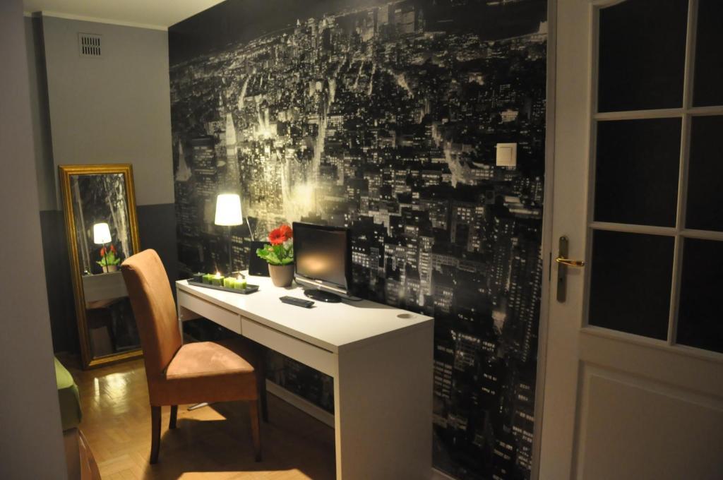Anton House Hotel Warsawa Bagian luar foto