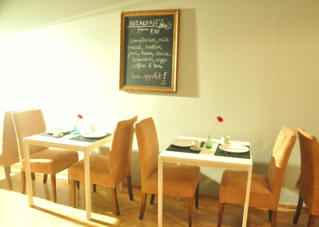 Anton House Hotel Warsawa Bagian luar foto